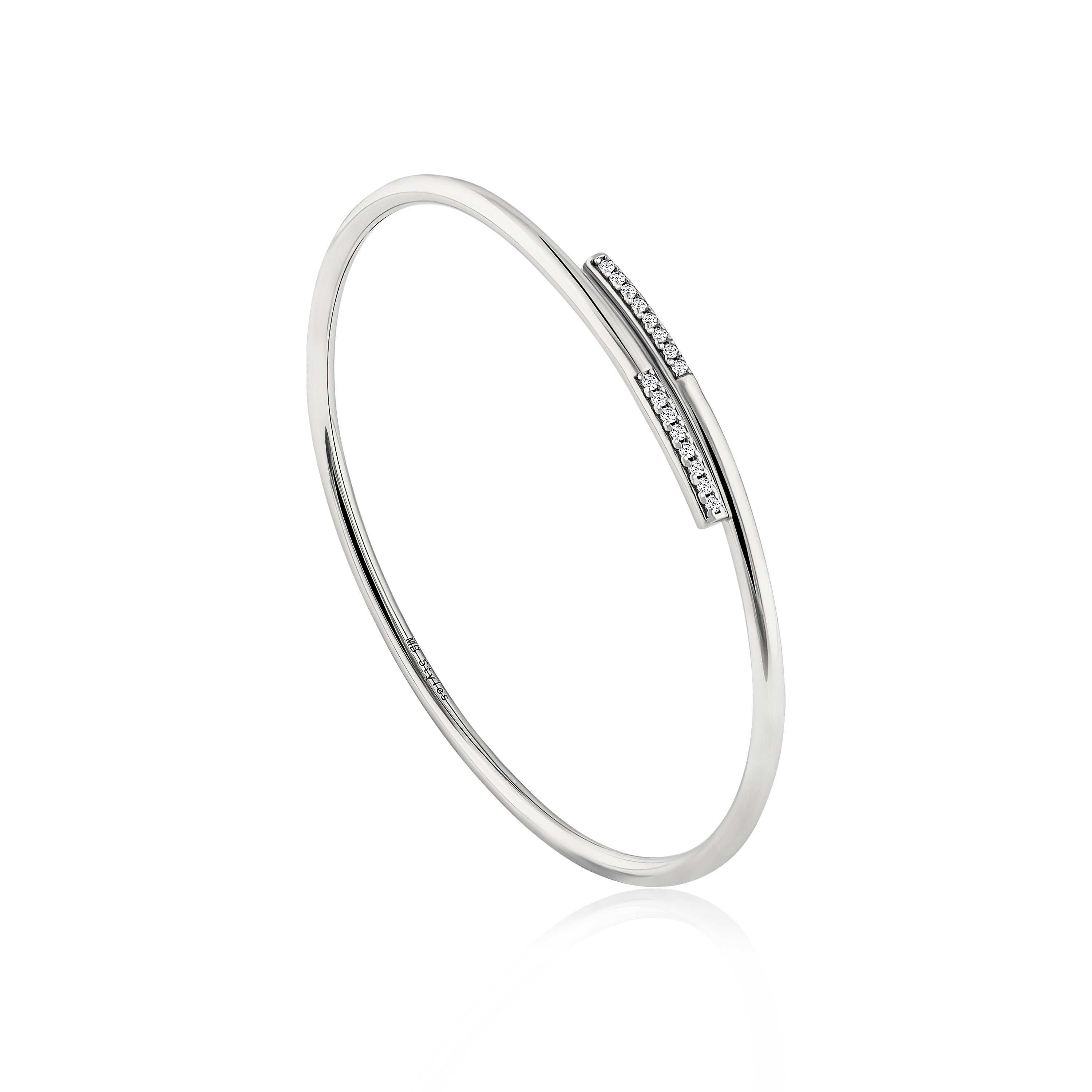 The Pavé Flex Bangle