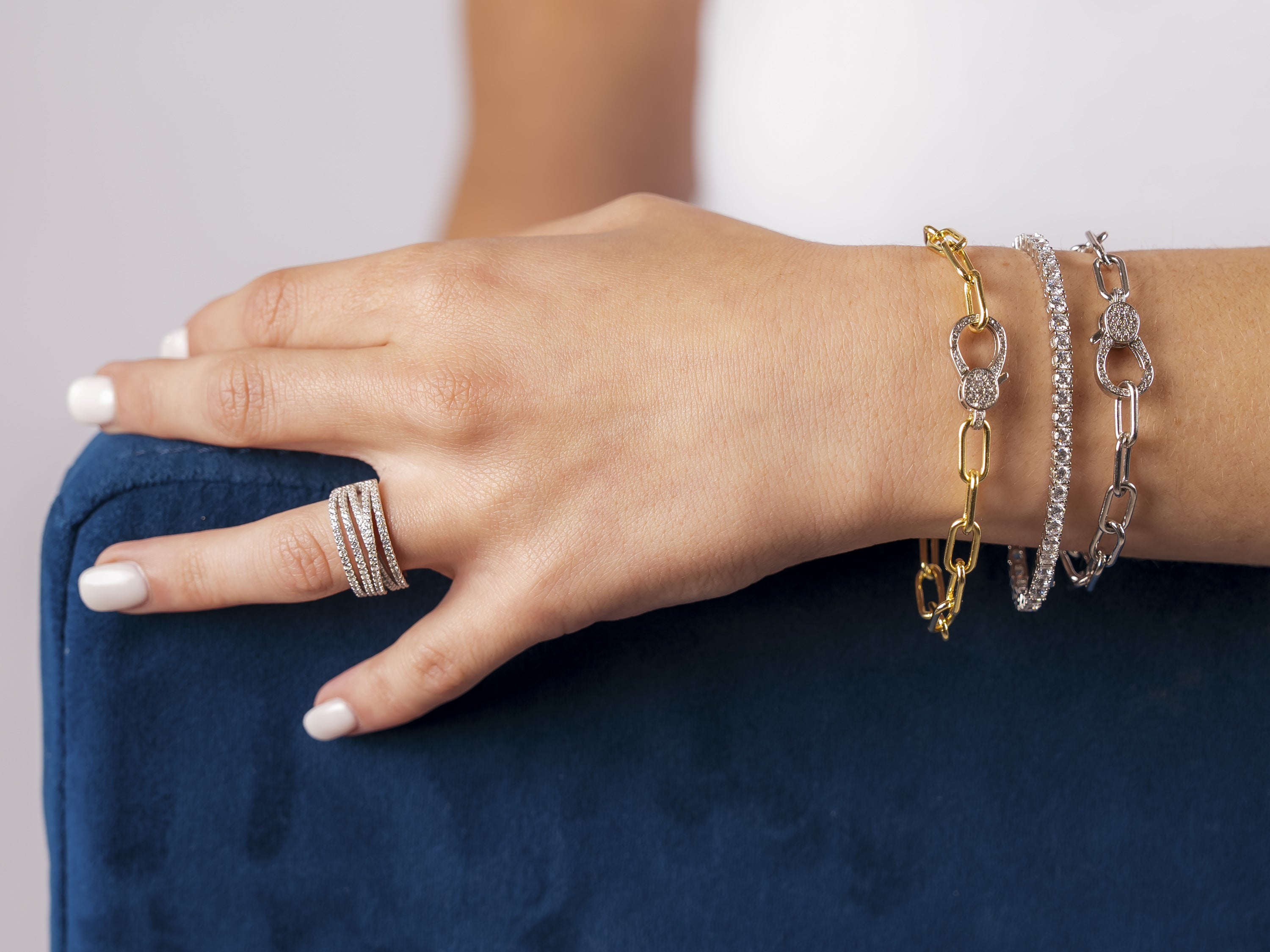 Chunky Link Chain with Pavé Clasp Bracelet
