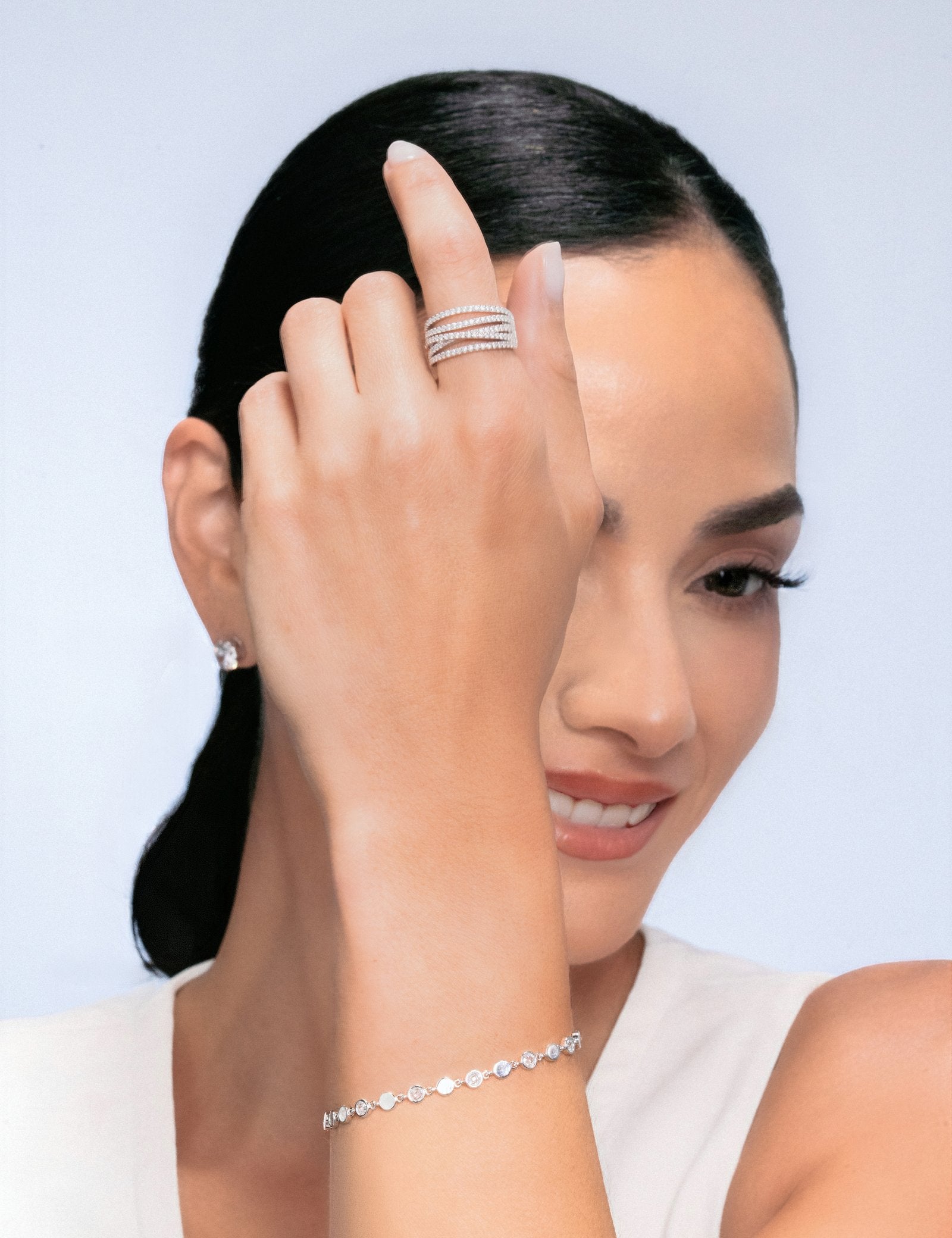 passport_ring_and_iconic_bracelet_silver.jpg